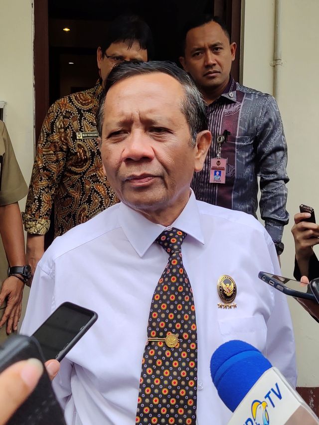 Menko Polhukam Mahfud MD di Kantor Kemenko Polhukam, Jakarta Pusat. Foto: Aprilandika Pratama/kumparan