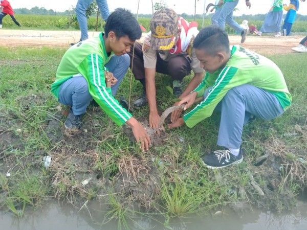 Hijaukan Lingkungan, Warga Blok Gundih Tanam 750 Pohon