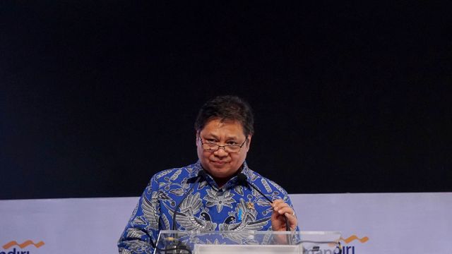 Menteri Koordinator Bidang Perekonomian Airlangga Hartanto memberikan arahan pada acara Mandiri Investment Forum di Jakarta, Rabu (5/2). Foto: Fanny Kusumawardhani/kumparan