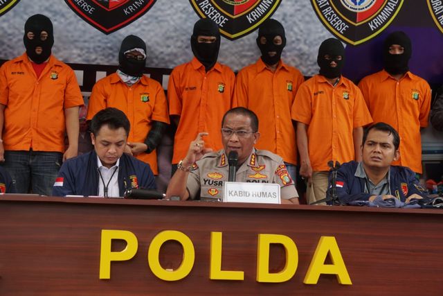 Konferensi pers pembobolan rekening Ilham Bintang di Polda Metro Jaya, Rabu (5/2). Foto: Fanny Kusumawardhani/kumparan