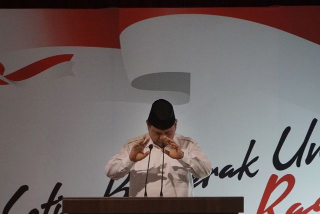 Ketua Umum Partai Gerindra Prabowo Subianto memberikan sambutan dalam acara HUT Gerindra ke-12 di DPP Gerindra, Jakarta, Kamis (6/2). Foto: Jamal Ramadhan/kumparan