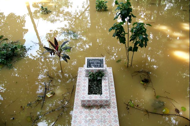 Banjir di Kampung Arus