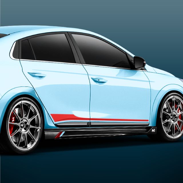 Hyundai Ioniq_1x1-06.jpg