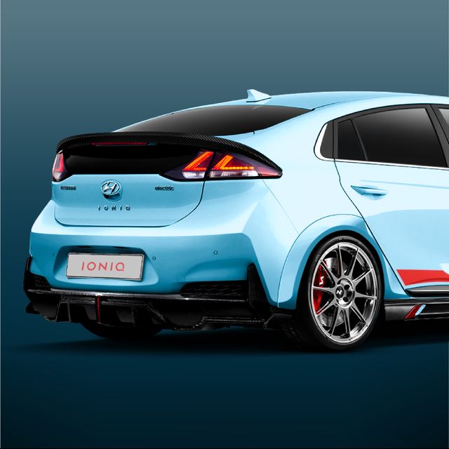 Hyundai Ioniq_1x1-05.jpg