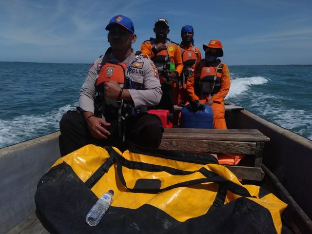 Pencarian lanjutan dari nelayan yang hilang di Perairan Sarmi. (Dok: Polda Papua) 
