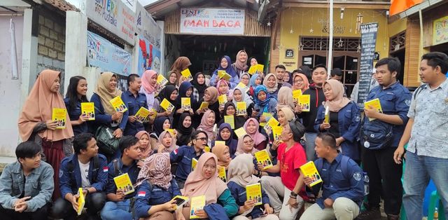 Kuliah Jurnalistik, Mahasiswa Unindra Luncurkan Buku Jurnalisme Data (415577)
