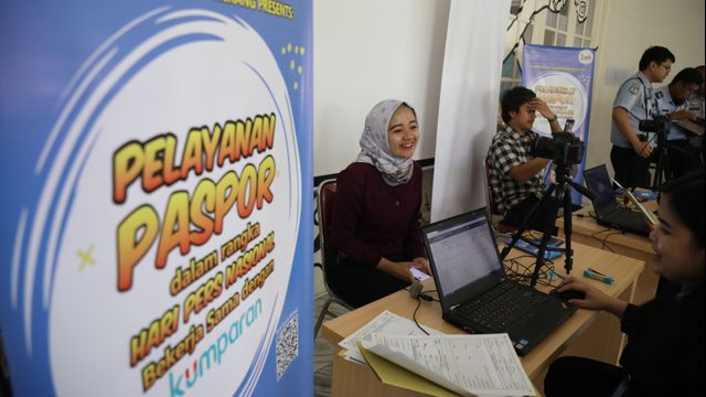 Imigrasi Tangerang Buka Layanan Pembuatan Paspor Di Kantor Kumparan ...