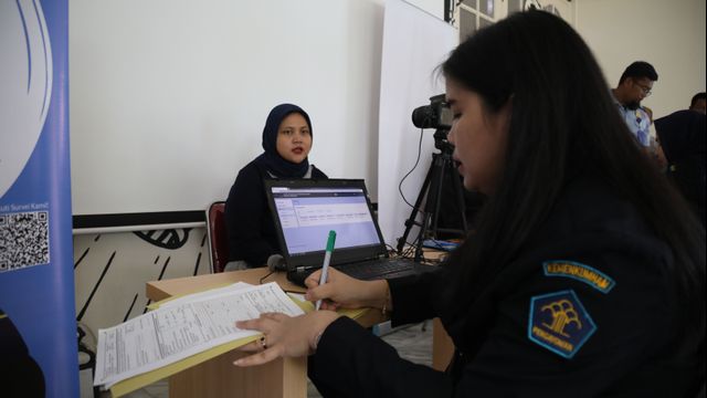 Pembuatan paspor di kumparan