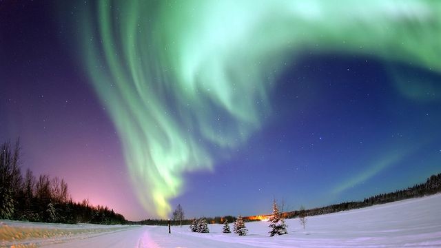 Foto: Fenomenan Aurora aneh di langit Finlandia