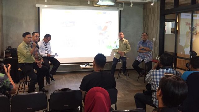 Diskusi Pasca Putusan MK tentang Fidusia dalam Infobank Talk di Go-Work, Jakarta, Senin (10/2)
 Foto: Nurul Nur Azizah/kumparan