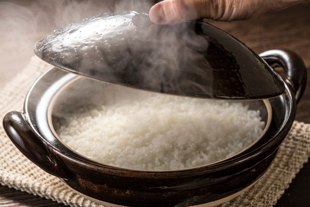 Ilustrasi memasak nasi Jepang Foto: dok.shutterstock