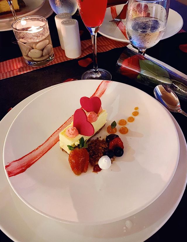 Valentine's Dinner Romantis di Pinggir Kolam ala JS Luwansa Hotel (71289)
