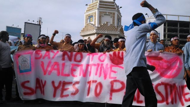 Ilustrasi penolakan valentine di Banda Aceh. Foto: Adi Warsidi 