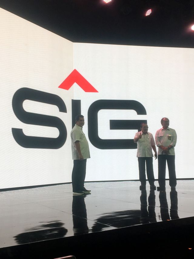 PT Semen Indonesia (Persero) Tbk resmi memperkenalkan logo baru bertajuk SIG. Foto: Selfy Momongan/kumparan