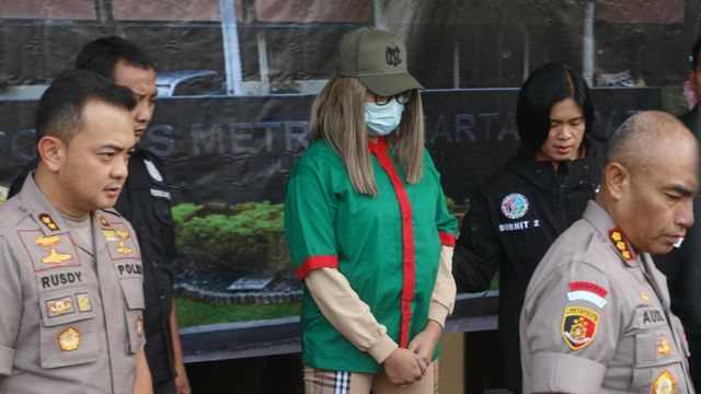 Polisi Akan Periksa Dokter yang Beri Resep ke Pemasok Narkoba Lucinta Luna (116322)