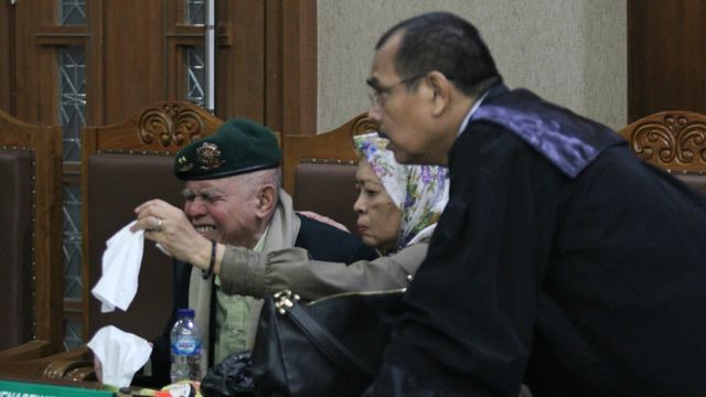 Foto: Tak Jadi Sidang, Kivlan Zen Tinggalkan PN Jakpus (317612)