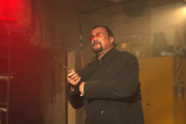 Steven Seagal di film Code of Honor. Foto: Dok. IMDb