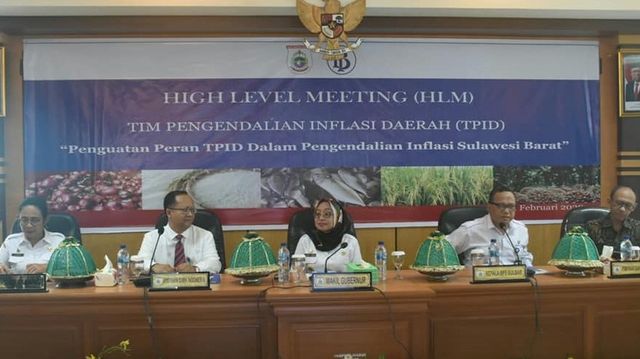 High Level Meeting Tim Pengendalian Inflasi Daerah (TPID) Sulawesi Barat. Foto: Dok. Kominfo Sulbar