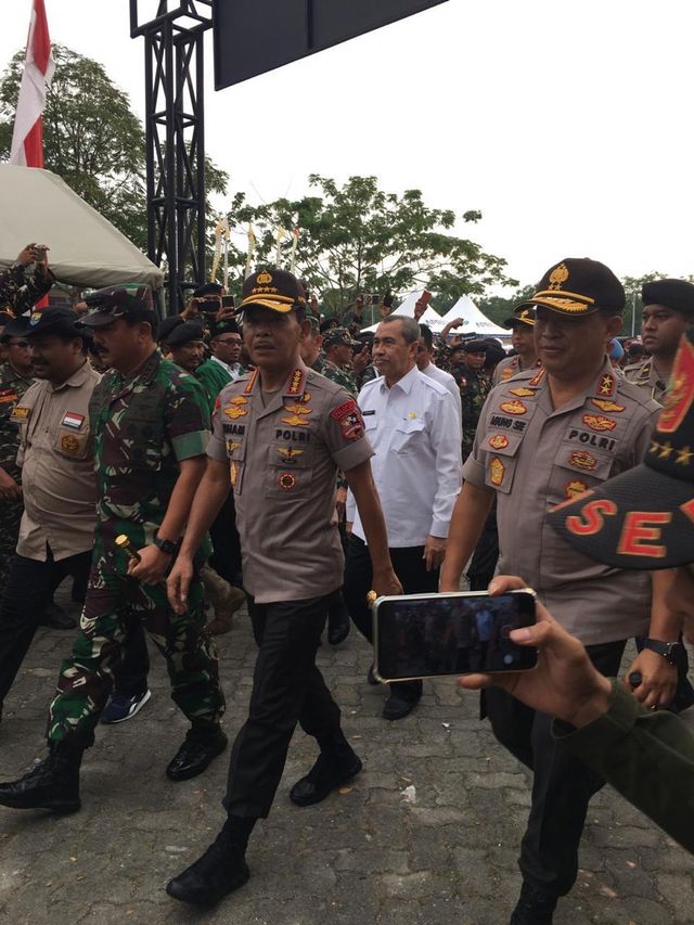 Kapolri: 13 Polda Rawan Karhutla Harus Pasang Aplikasi Lancang Kuning (695005)