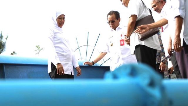 Khofifah Tinjau Bantuan Pipa Air dari Pemprov Jawa Timur di Sigi, Sulteng (243784)