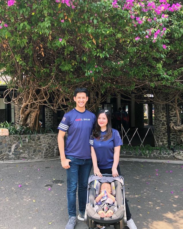 Tasya Kamila dan sang suami. Foto: (instagram @tasyakamila)
