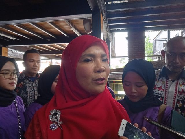 Eva Dwiana Herman HN saat ditemui media usai hadiri acara Youth campaign forum Hari Anti Kekerasan Seksual, Jumat (14/2) | Foto : Sidik Aryono/Lampung Geh