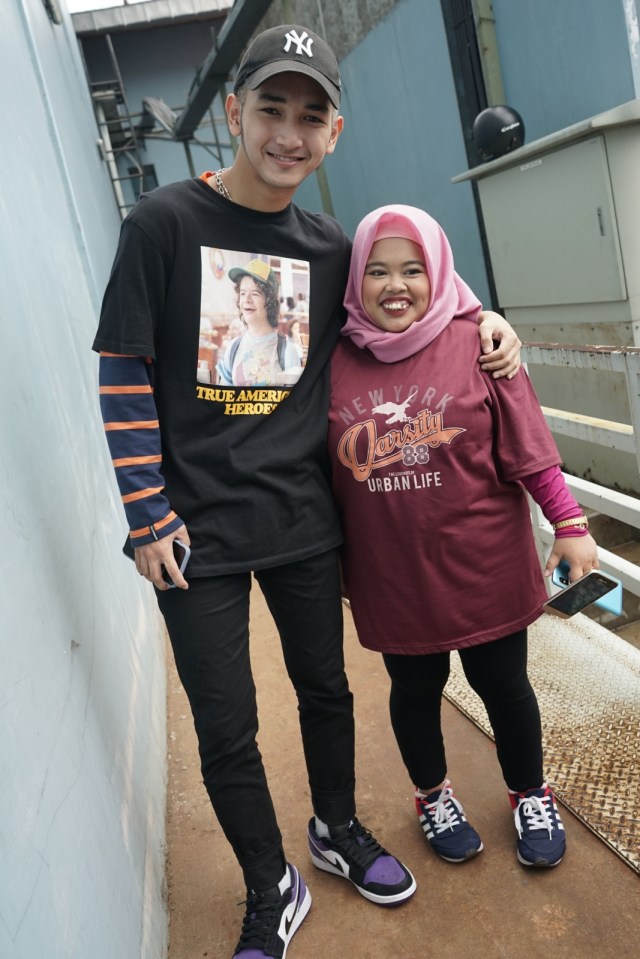 Artis Rio Ramadhan bersama Kekeyi saat ditemui dikawasan Tendean, Jakarta, Jumat, (14/2). Foto: Ronny