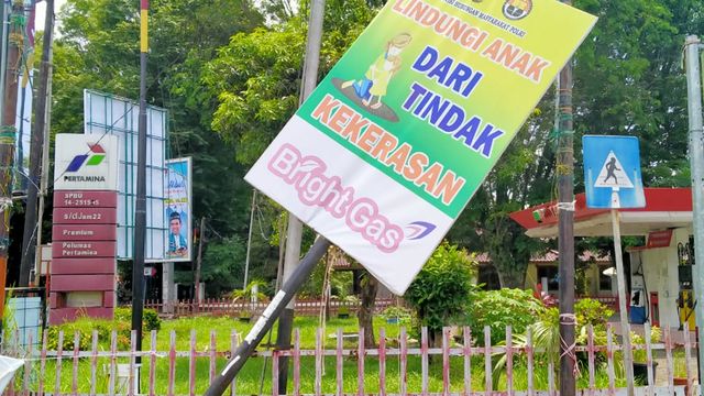PAPAN IKLAN DIVISI HUMAS POLRI 1.jpg