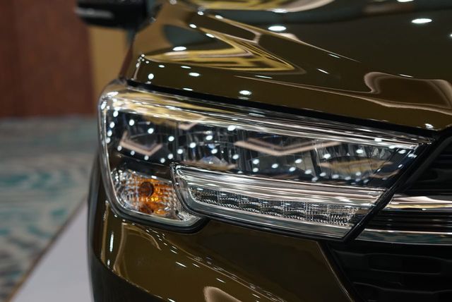 Ini Perbedaan Ketiga Varian Suzuki XL7, Pilih Mana? (7808)