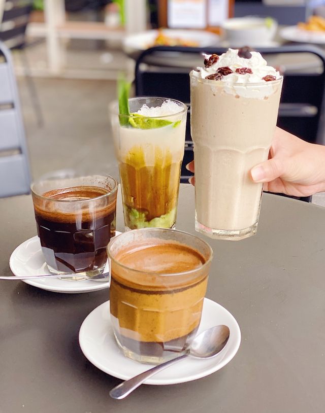Review Waroeng Koffie Batavia, MKG.