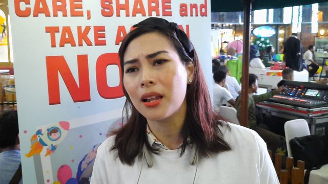 Anya Dwinov di YKAKI #beranigundul