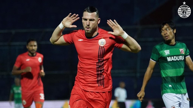 Marko Simic merayakan gol yang dia cetak ke gawang Madura United. Foto: dok. Media Persija