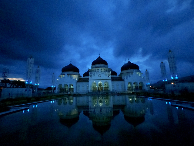 Masjid Raya Baiturrahman Banda Aceh. Foto: Suparta/acehkini