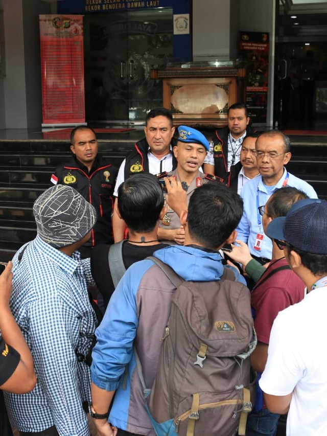 Sesmenpora, Gatot S Dewo Broto, bertemu Satgas Antimafia Bola di Ditreskrimum Polda Metro Jaya, Selasa (18/2). Foto: Ferry Tri Adi/kumparan