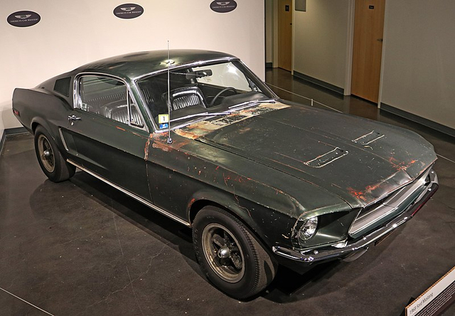 800px-Bullitt_Mustang.jpg