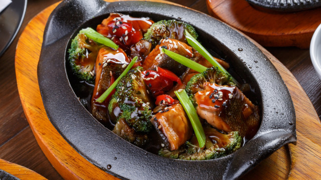 Resep Masakan Keluarga: Brokoli Salmon Saus Tiram ...