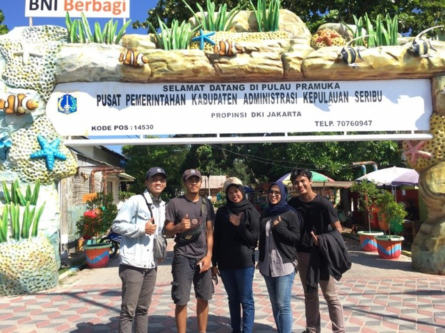 Mahasiswa IPB University Ikuti Diver Clean Action (DCA) di Pulau Pramuka