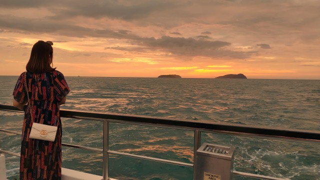 Enchanting Sabah Part 2: Pesona Sunset di Laut Kota Kinabalu (68778)