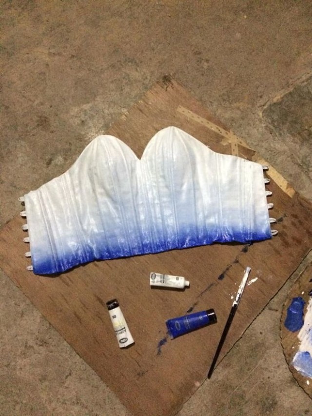 Kakak di Filipina Buatkan Gaun Prom Night untuk Sang Adik karena Tak Mampu Sewa (128611)