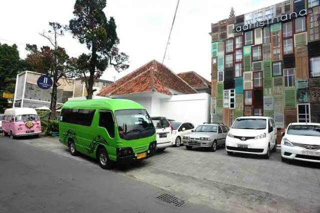 Adhisthana Hotel. Foto: Traveloka