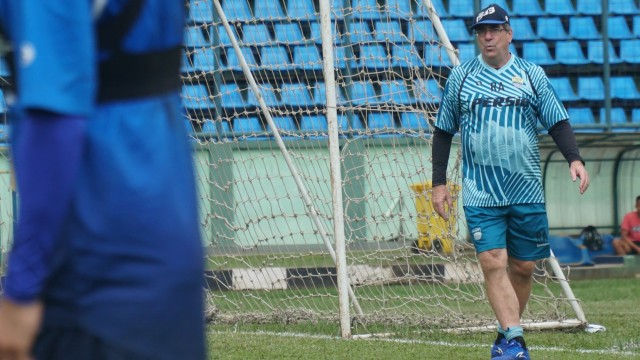 Dipindah ke GBLA, Uji Coba Persib vs Tira Persikabo Tanpa Penonton (439066)