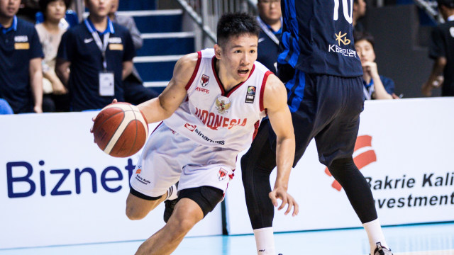 Pemain Timnas Basket Indonesia, Abraham Damar Grahita. Foto:  Ariya Kurniawan/FIBA Media