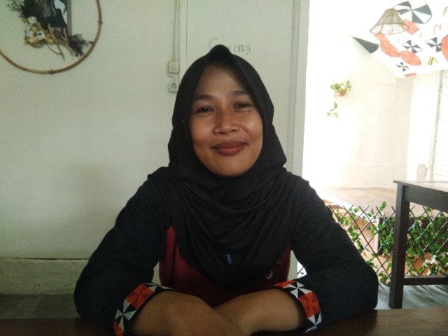 Sopiah, selaku Pengelola Cikwo, saat diwawancarai Lampung Geh, Kamis (20/2) | Foto: Obbie Fernando/Lampung Geh