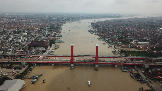 Sungai Musi merupakan sungai yang membelah Kota palembang, Sumatera Selatan. (foto: Dok. Urban Id)