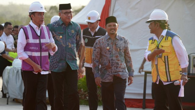 Jokowi Resmikan Tol JORR II: Jadi Alternatif ke Bandara Soetta (38066)