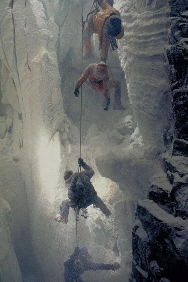 Sinopsis Film Vertical Limit, Tayang Malam Ini di Bioskop Trans TV (111778)