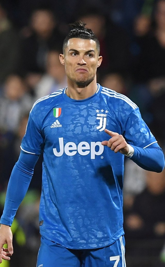 Penyerang Juventus, Cristiano Ronaldo, saat melakukan selebrasi usai mencetak gol ke gawang SPAL Foto: Alberto Lingria