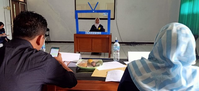 Rifatuz Zuriyah Juara Lomba Membaca Berita LBSI 2020 Himadiksasi Unwir Indramayu (2568)