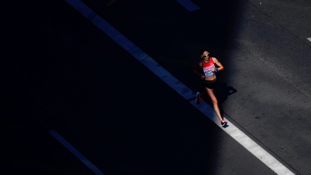 Ilustrasi pelari marathon. Foto: AFP PHOTO /Andrej ISAKOVIC