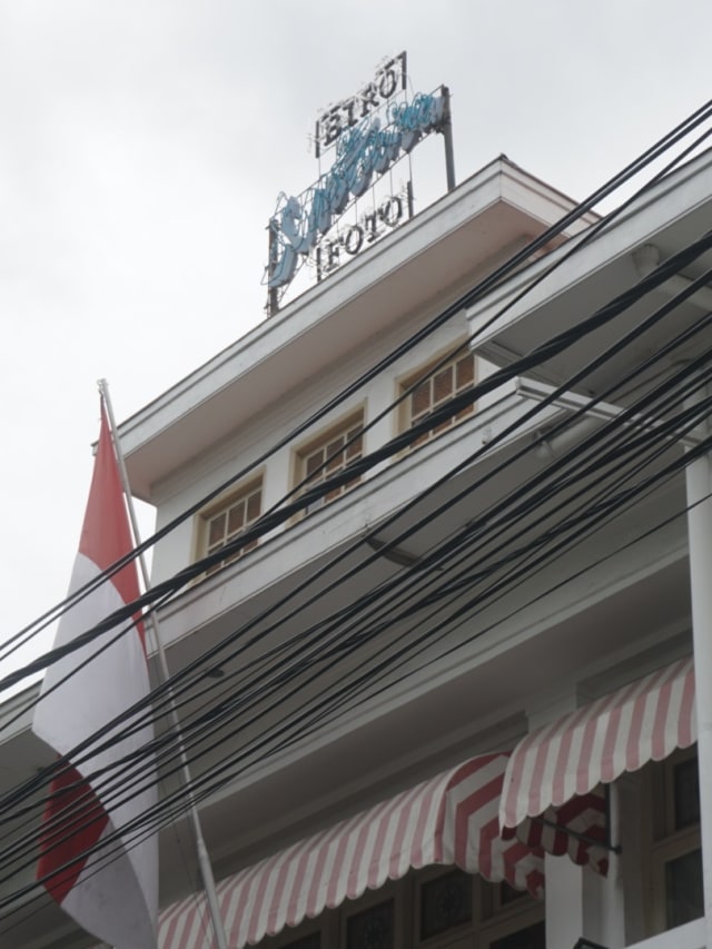 Suasana Galeri Foto Jurnalistik Antara (GFJA) di Jalan Antara, Pasar Baru, Jakarta Pusat, Kamis (27/2).  Foto: Iqbal Firdaus/kumparan 